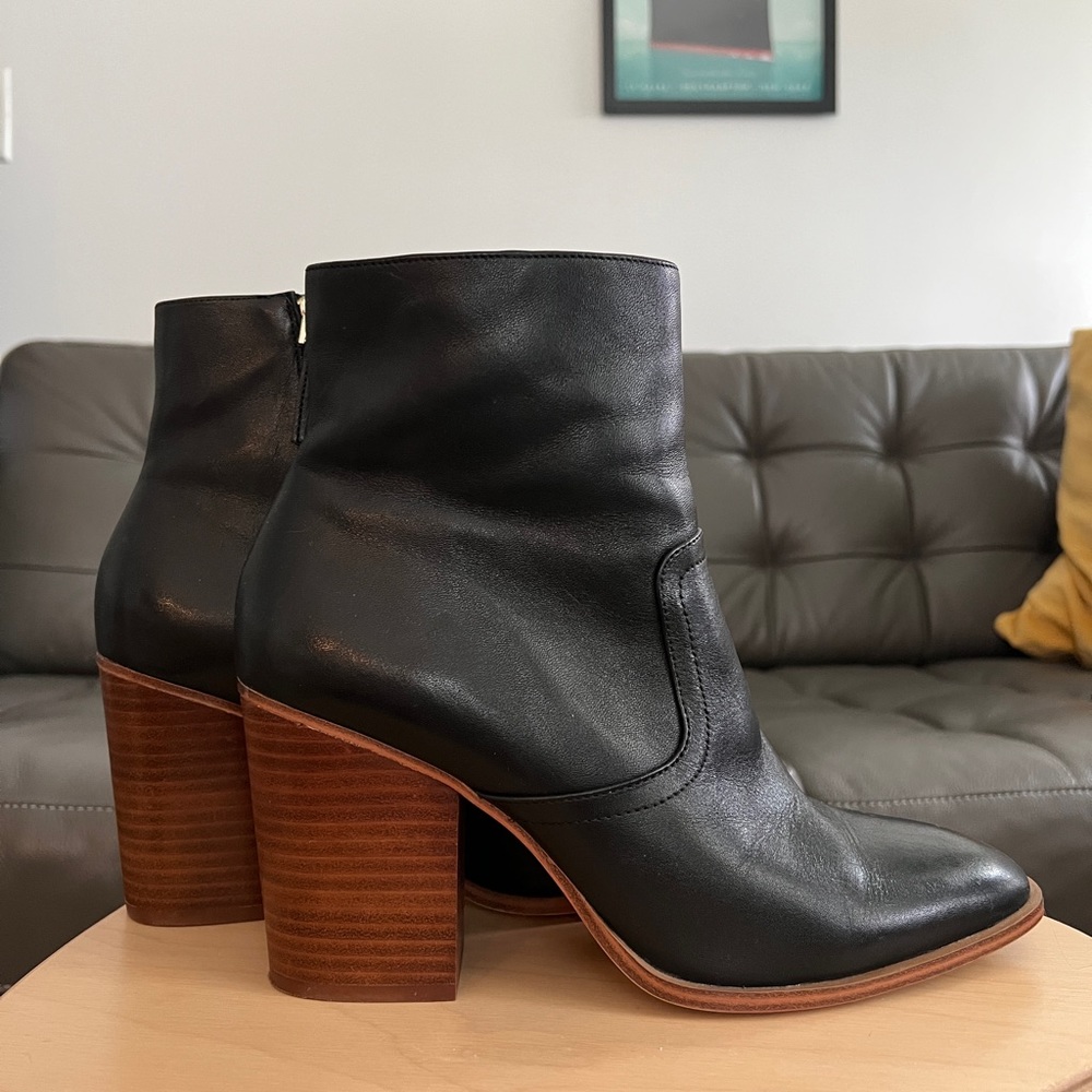ALDO Leather ankle boots